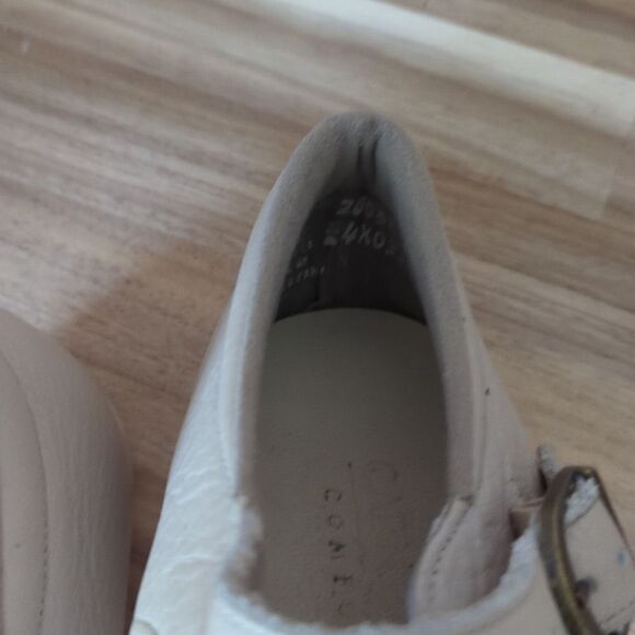 Cabin Creek Woman's Leather Mary Jane Shoes 6.5 - Picture 6 of 8